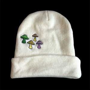 NWOT Neff Fun Guy Mushroom Beanie‎